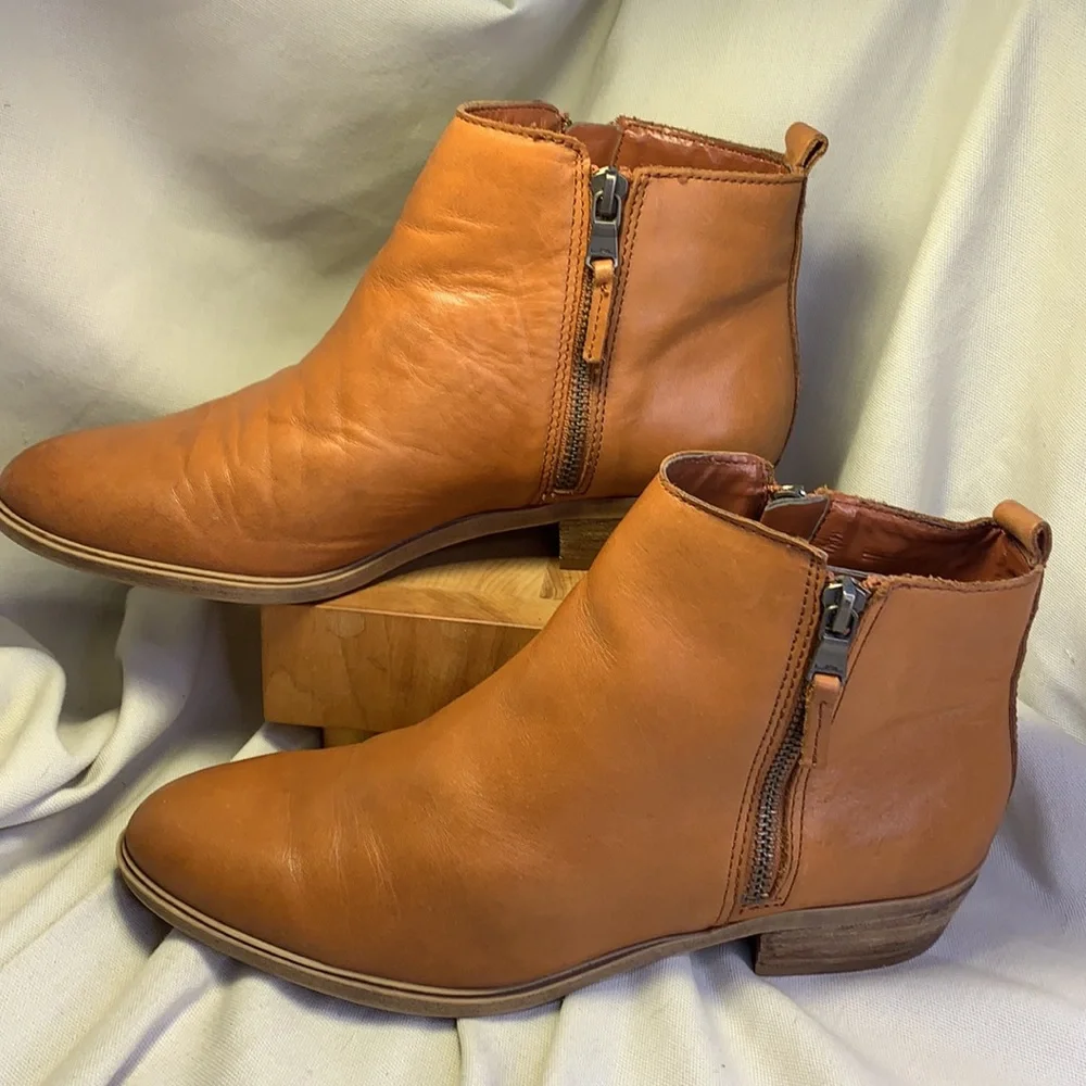 Lauren Ralph Lauren super soft glove leather ankle